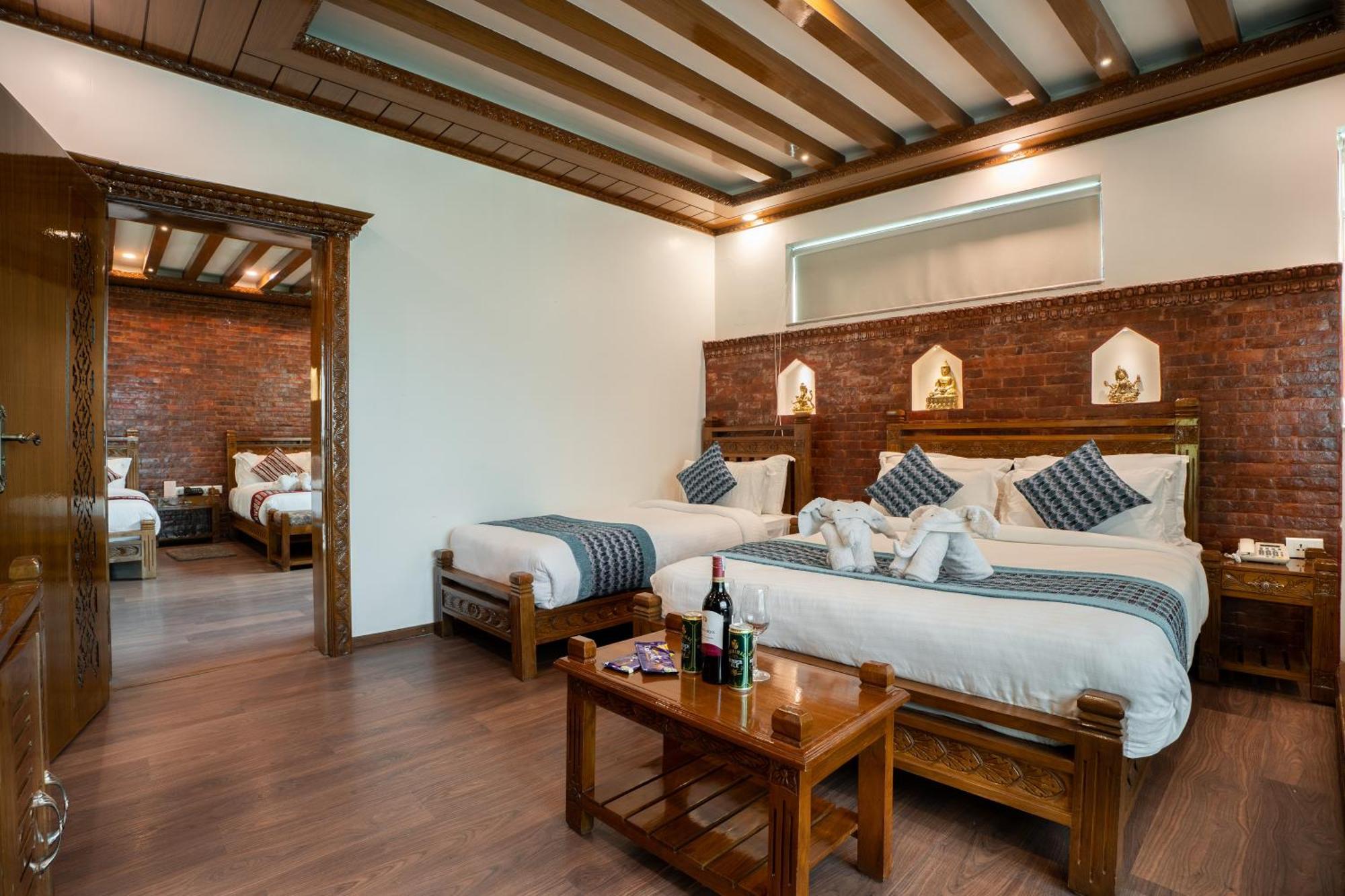 Surya Heritage Hotel Kathmandu Esterno foto