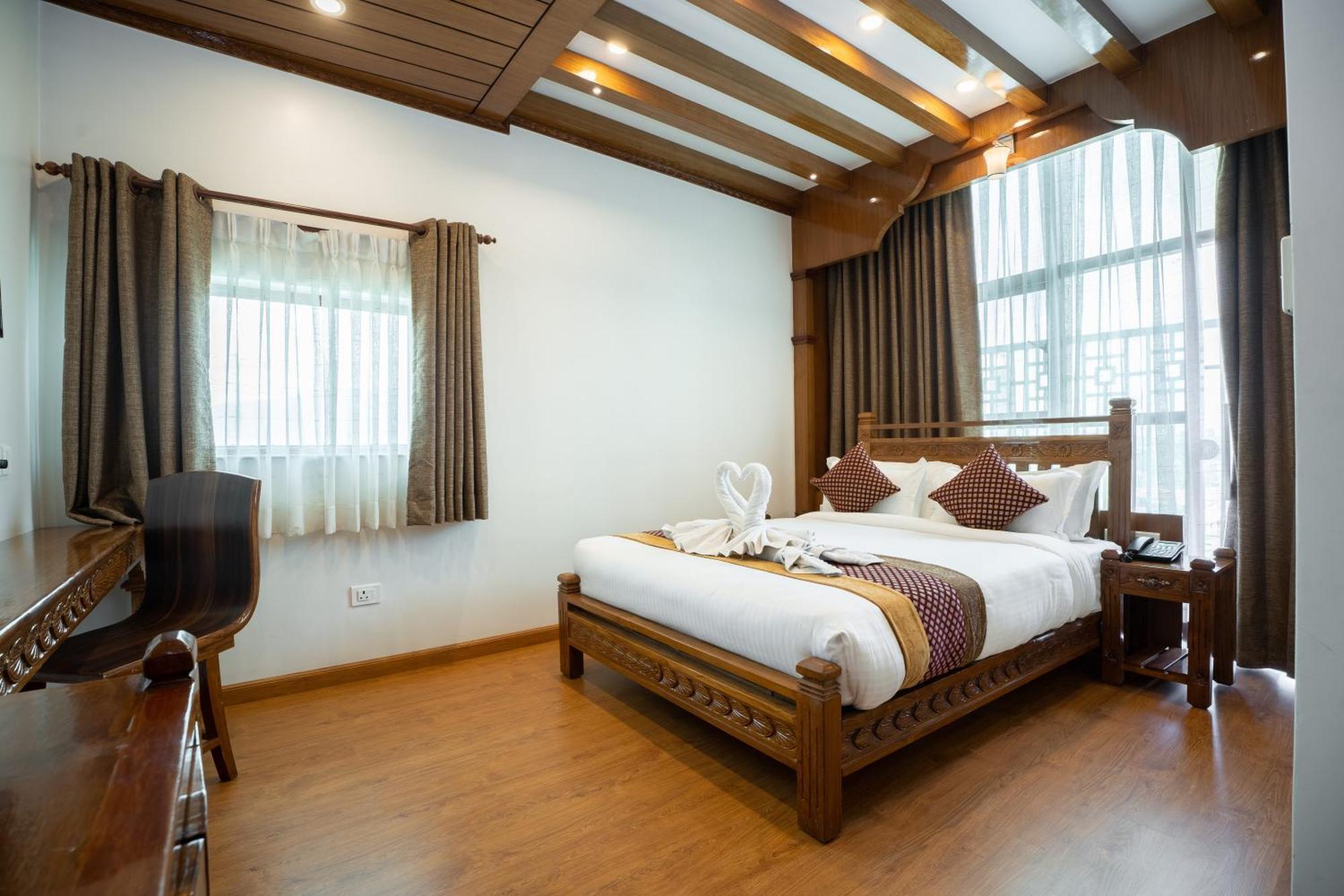 Surya Heritage Hotel Kathmandu Esterno foto