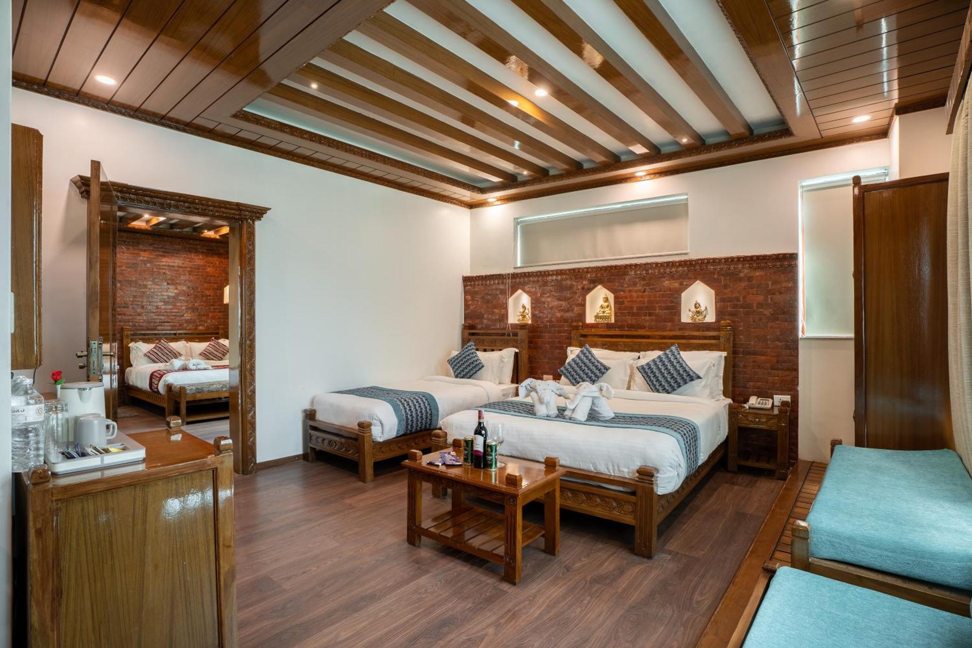 Surya Heritage Hotel Kathmandu Esterno foto