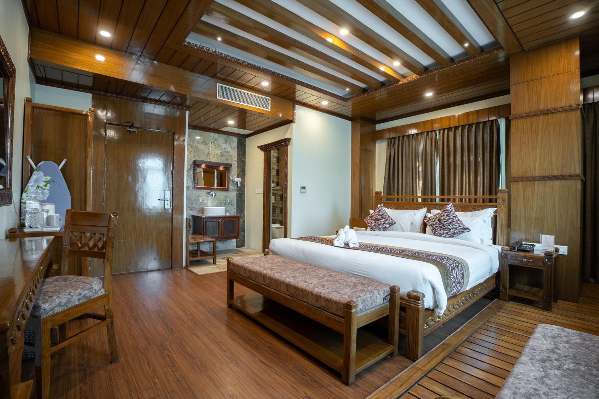 Surya Heritage Hotel Kathmandu Esterno foto